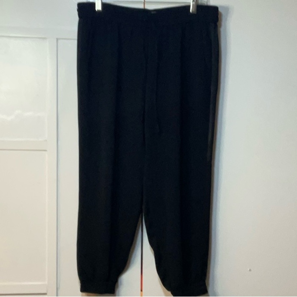 Women’s Tuxedo Style Polyester Joggers